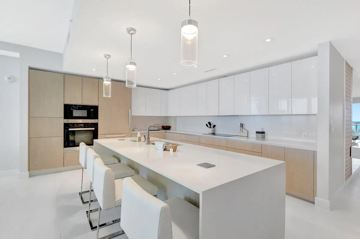 16-web-or-mls-4 (176) at 3100 N Ocean Drive P-805, Riviera Beach