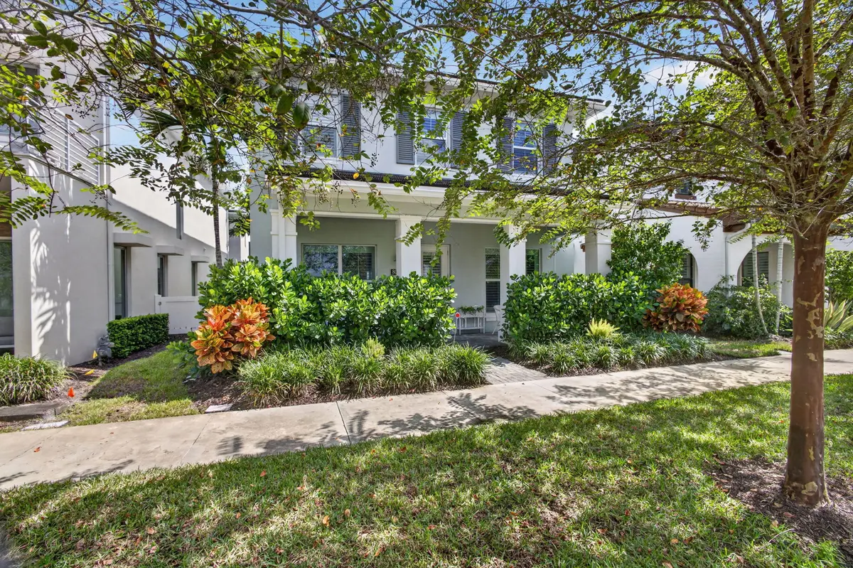5-web-or-mls-5D1A4000 at 8028 Hobbes Way, Palm Beach Gardens