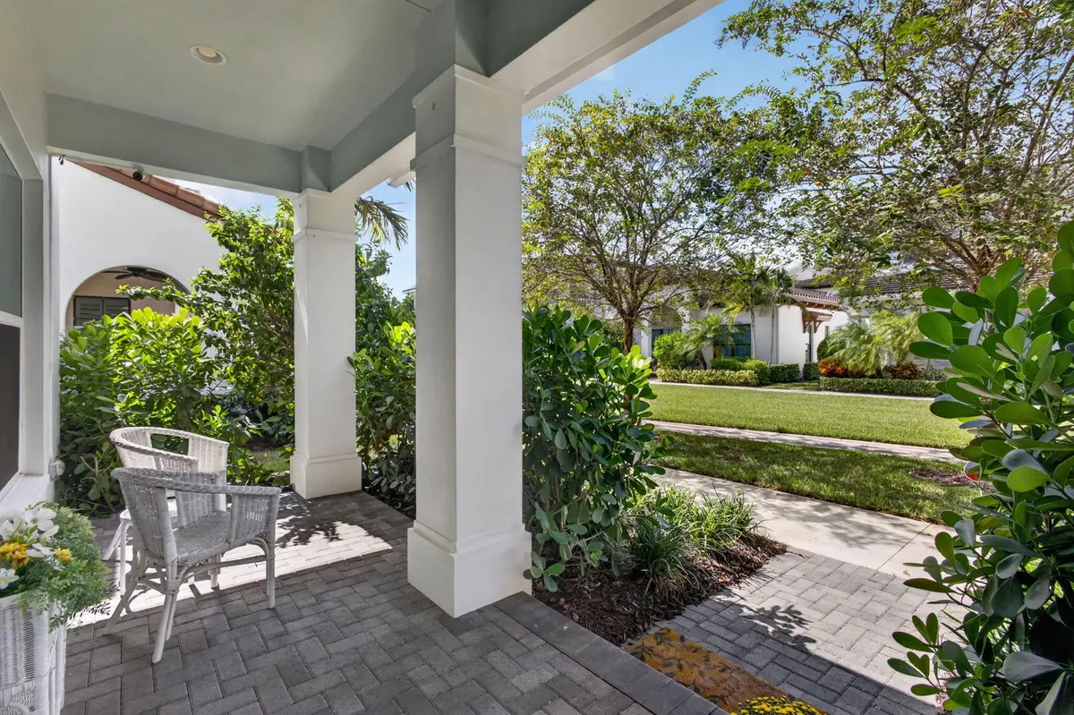 12-web-or-mls-5D1A4036 at 8028 Hobbes Way, Palm Beach Gardens