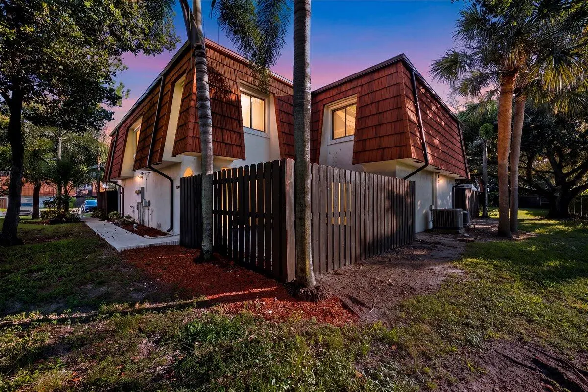 Welcome Home at 2216 WHITE PINE Circle D, Greenacres