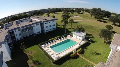 5401 NW 2nd Avenue Apt 329, Boca Raton – Condominium for rent
