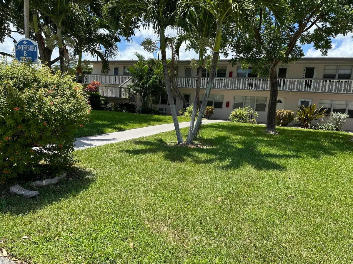 29CanterburyFront at 29 Canterbury B, West Palm Beach
