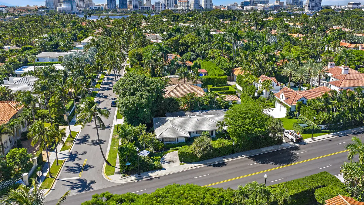 Exterior Aerial at 190 S County Road, Palm Beach
