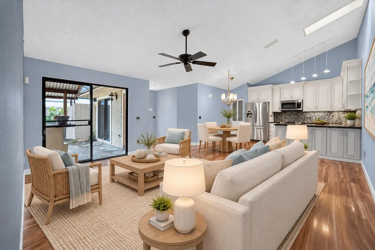 Living Area at 5950 Golden Eagle Circle, Palm Beach Gardens
