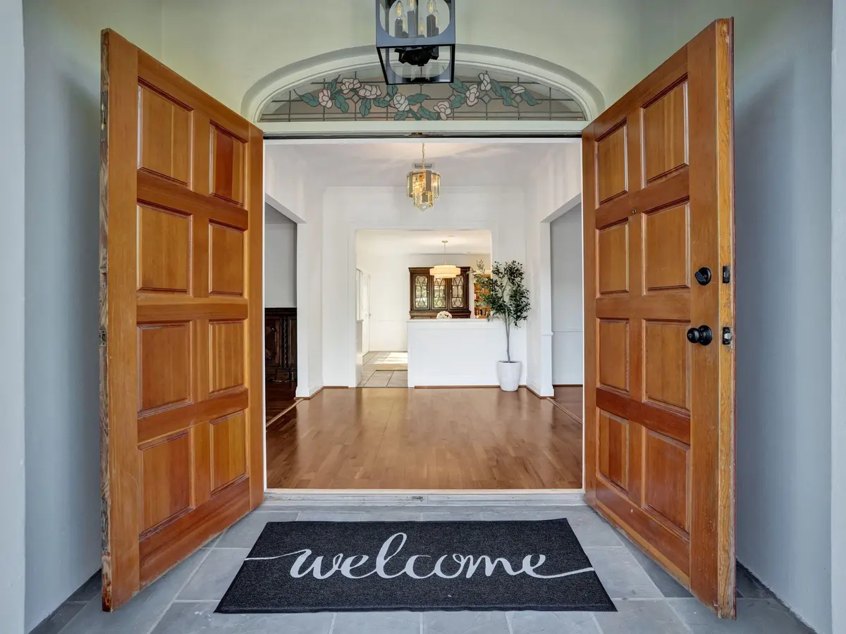 12-web-or-mls-DSC07235 at 2600 NE 21st Street, Fort Lauderdale