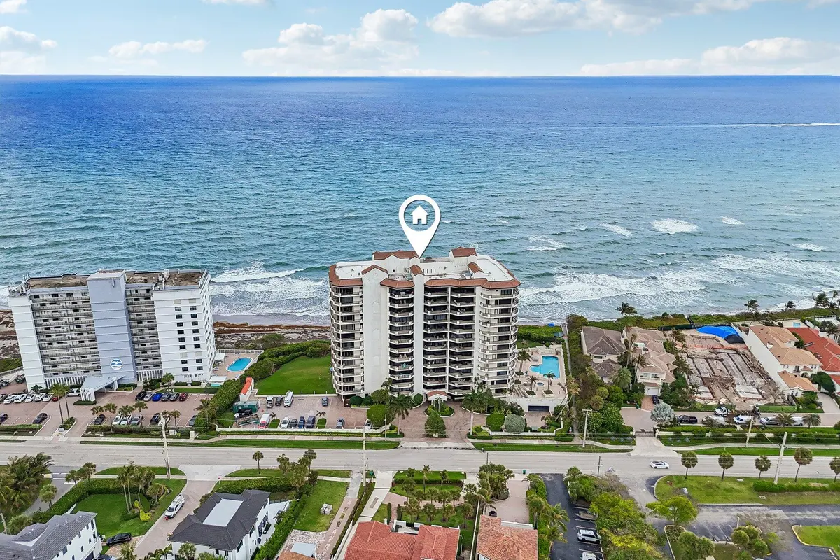Aerial at 800 OCEAN Drive 1105, Juno Beach