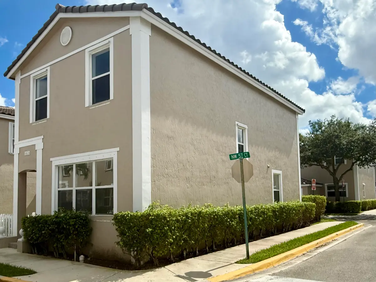 IMG_7369 at 10536 NW 57TH Court 10536, Coral Springs