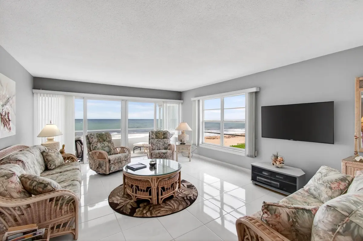 24-web-or-mls-DSC_9490 at 2701 S Ocean Boulevard 21, Highland Beach