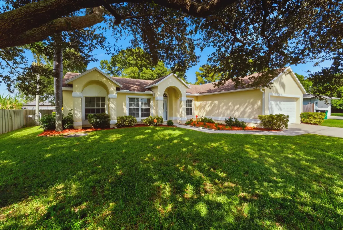 Front2 at 1649 SW ALVATON Avenue, Port St. Lucie