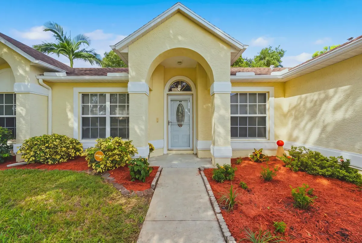 Front3 at 1649 SW ALVATON Avenue, Port St. Lucie