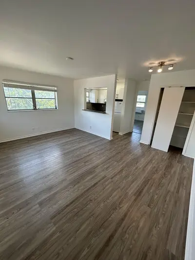 749 SE 15th Street 3, Fort Lauderdale – Apartment for rent
