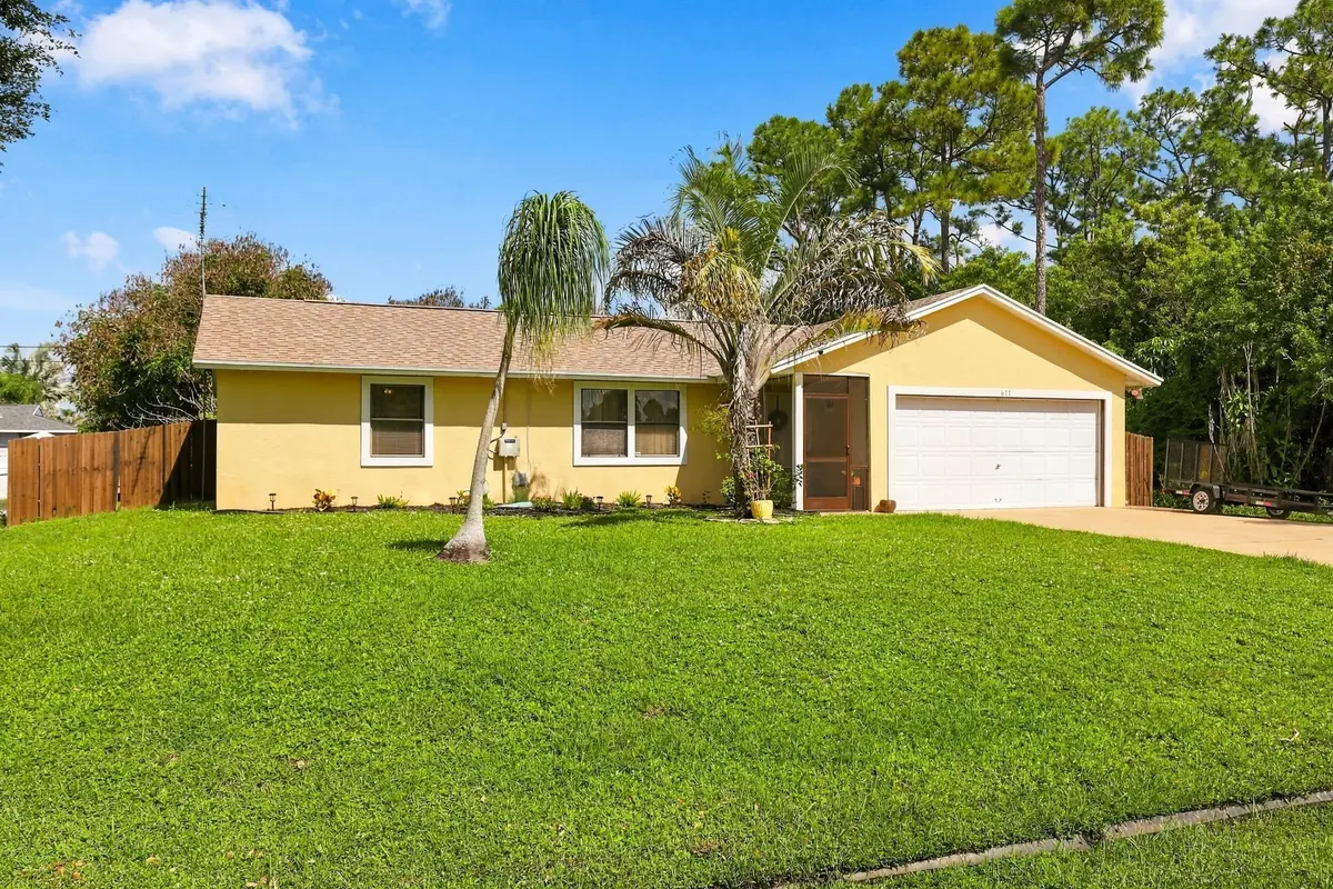 4_img_2072 at 611 SW DWIGHT Avenue, Port St. Lucie
