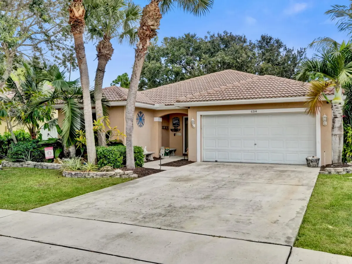 6214 Sand Hills Cir - 2 at 6214 SAND HILLS Circle, Lake Worth