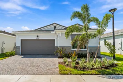 12000 SW Pantone Street, Port St. Lucie – Single Family Residence for sale