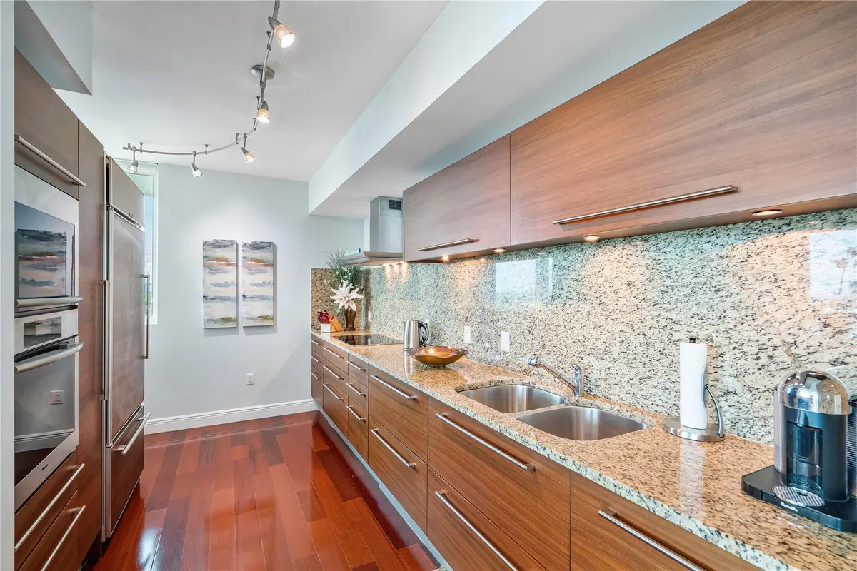 Kitchen at 101 S Fort Lauderdale Beach Boulevard 1207, Fort Lauderdale