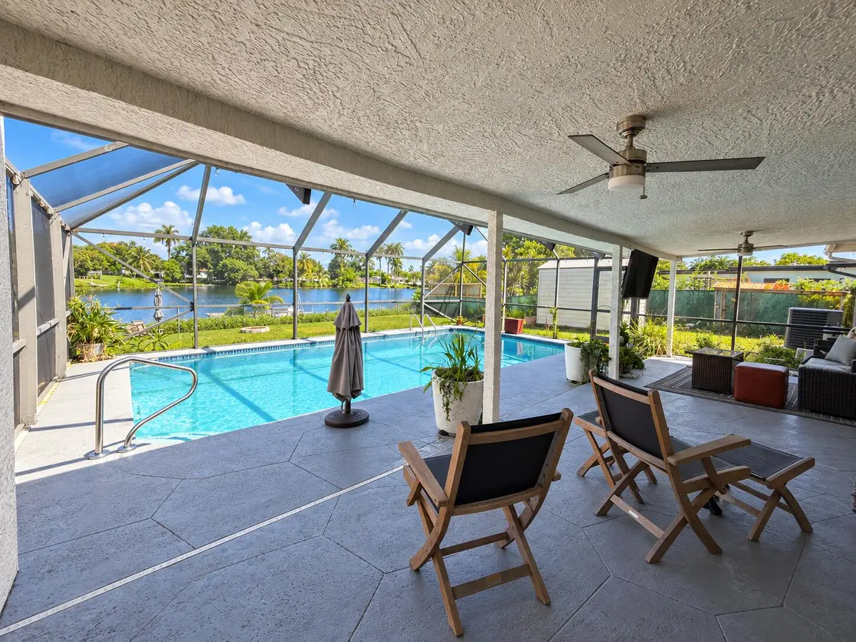 BAckpatiopoolview at 236 TAM O SHANTER Drive, Palm Springs
