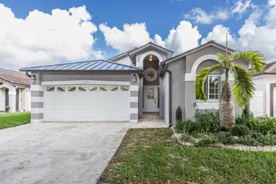 7461 NW 167th Terrace, Hialeah – Single Family Residence for sale
