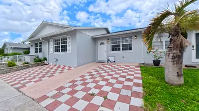 962 SUMTER Road, West Palm Beach – Townhouse for rent