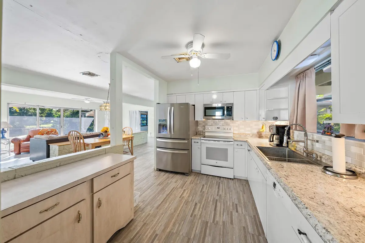 216 Tam O Shanter Dr-9 at 216 TAM O SHANTER Drive, Palm Springs