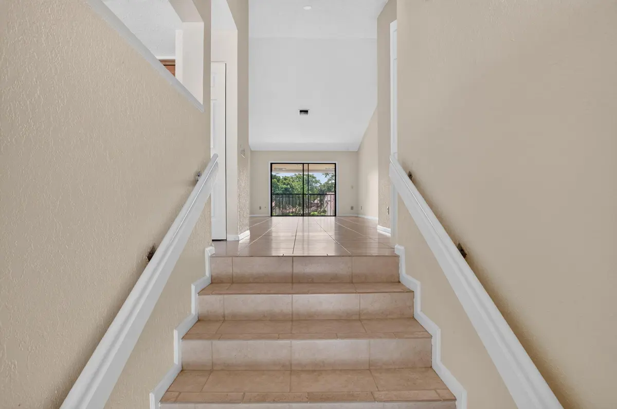 ENTRY HALL STAIRS at 5621 Coach House Circle, Boca Raton