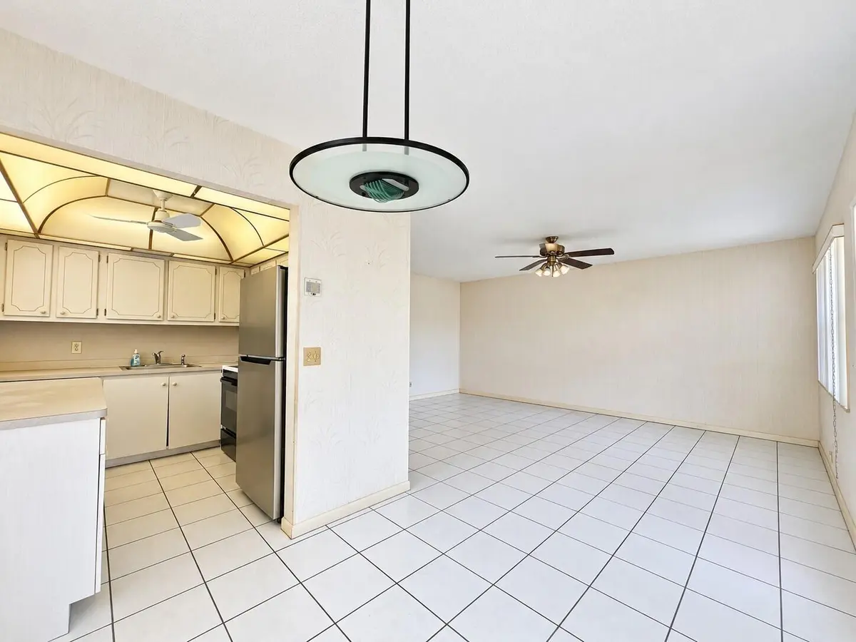 Dining to Living with Kitchen at 265 Northampton, West Palm Beach