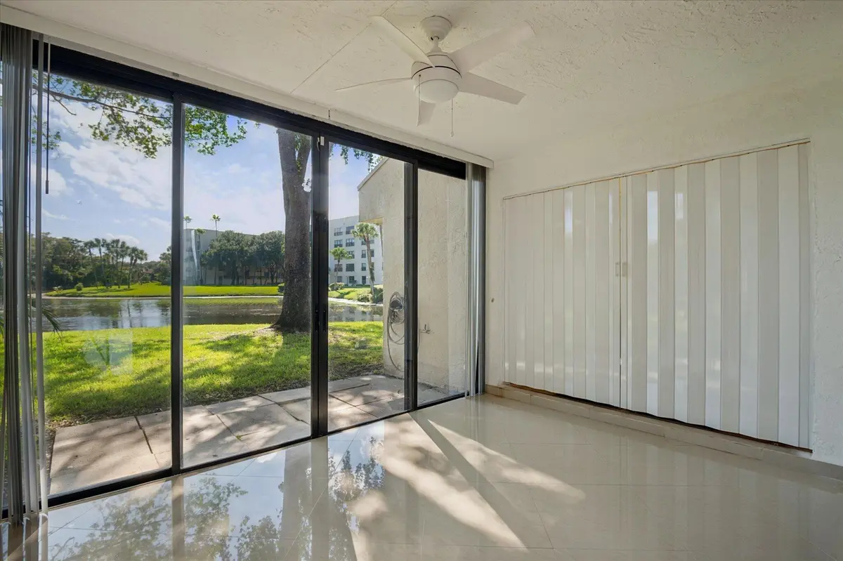 4119 CARAMBOLA Circle 2120, Coconut Creek, FL – photo 4