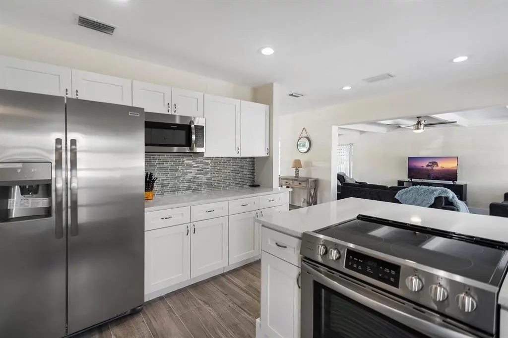 Photo 1 at 2501 NE 12TH Street, Pompano Beach