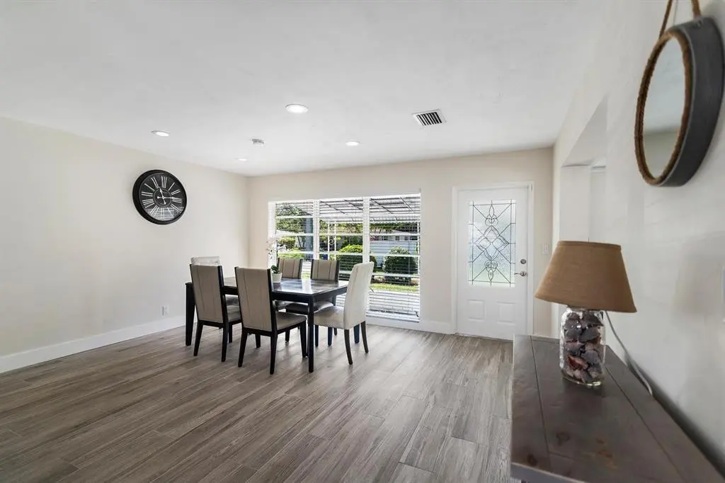 Photo 8 at 2501 NE 12TH Street, Pompano Beach