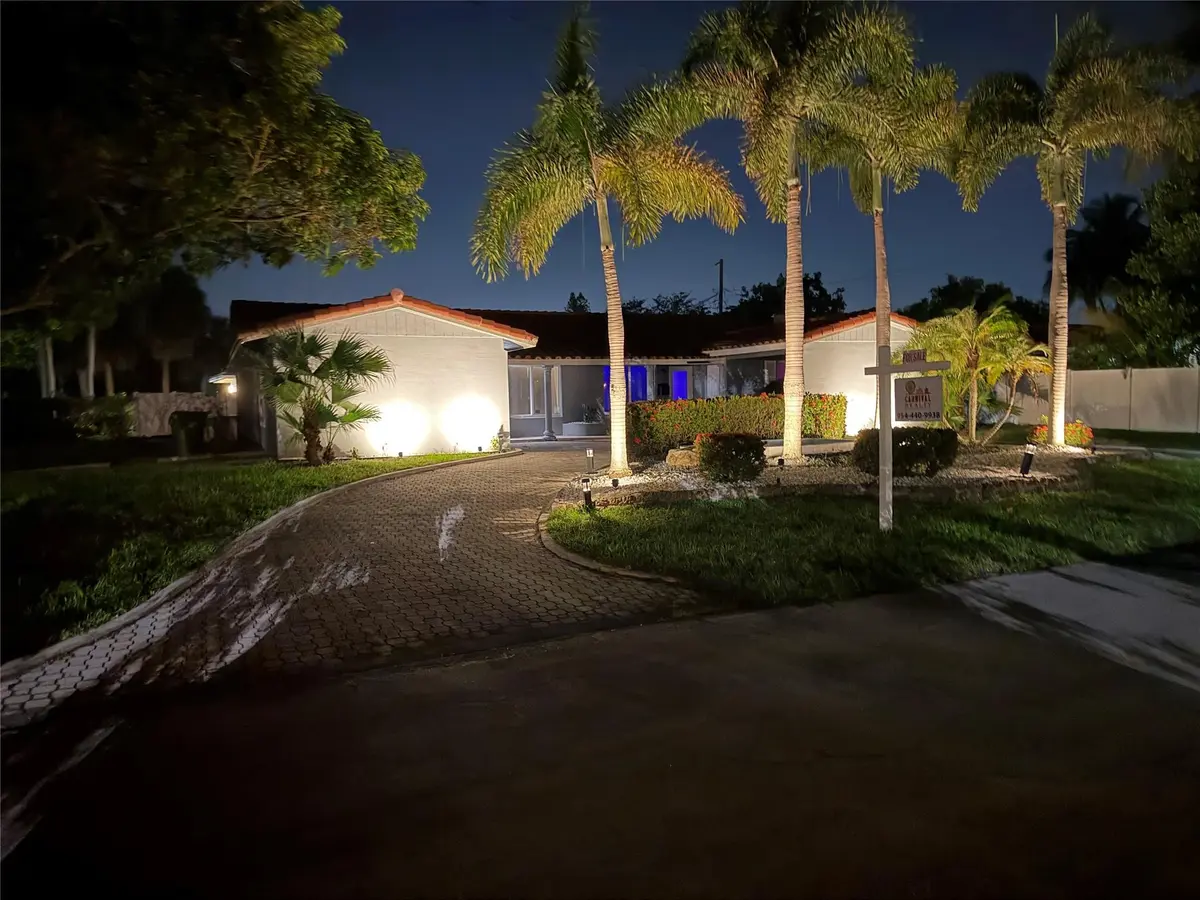 Photo 6 at 2820 NE 49TH Street, Fort Lauderdale