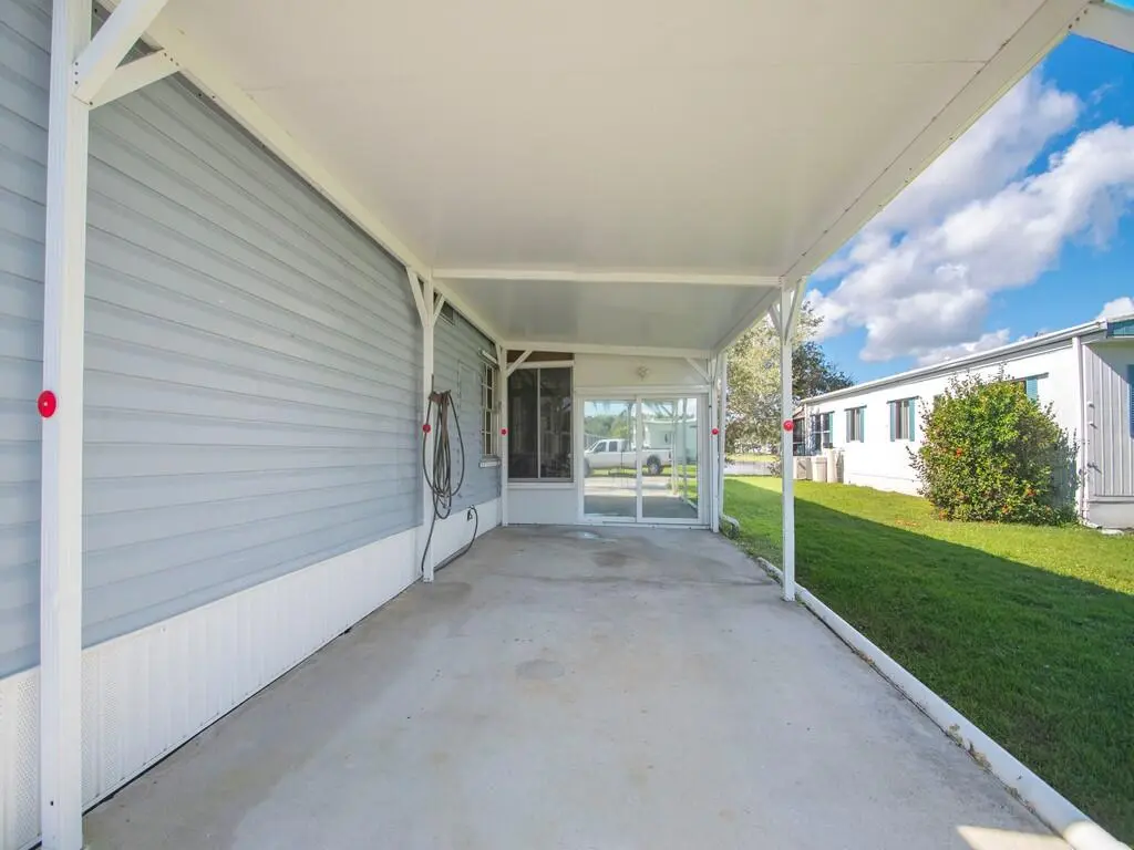 Carport at 161 Cam Del Rio, Port St. Lucie