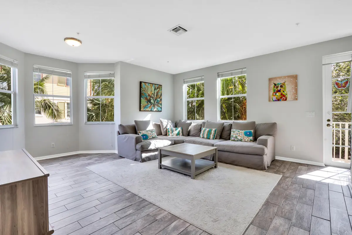 11_Image_11_of_20 at 4106 Greenway Drive, Jupiter