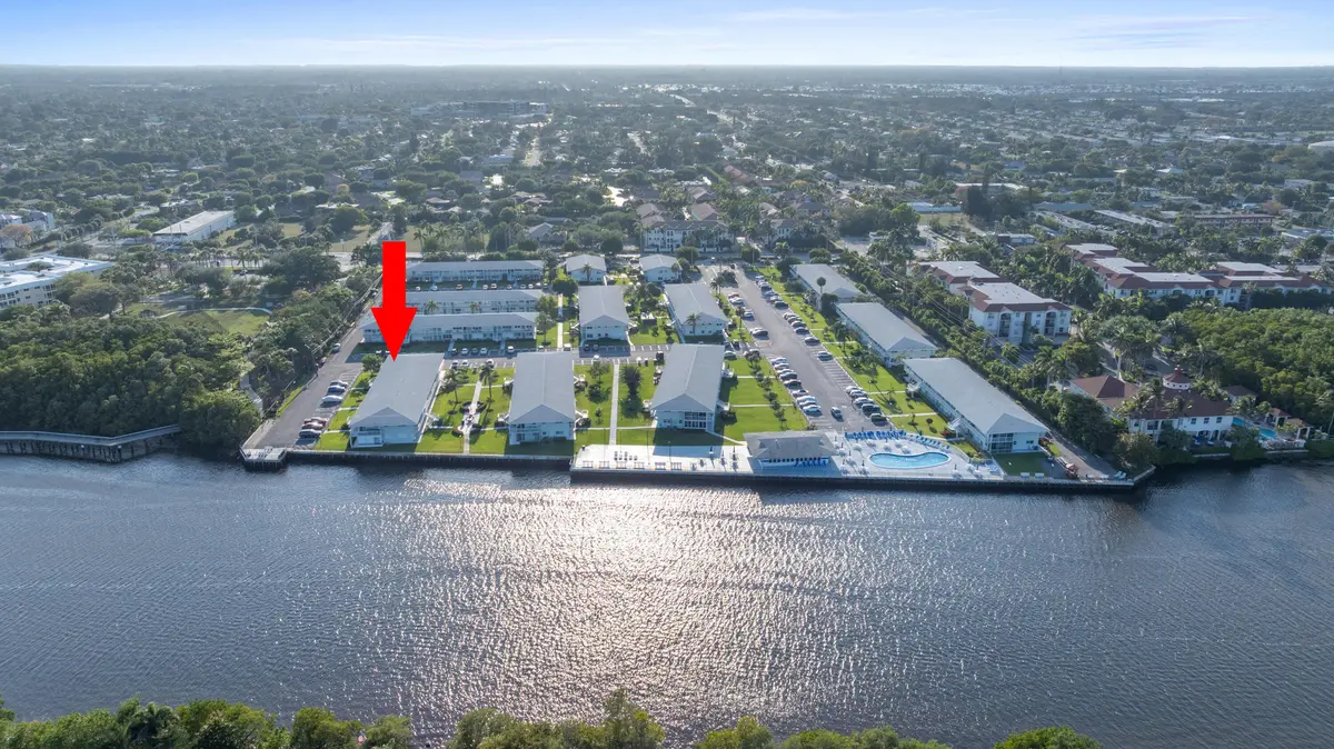 2570 HG Drone 2 at 2570 S FEDERAL Highway 1, Boynton Beach