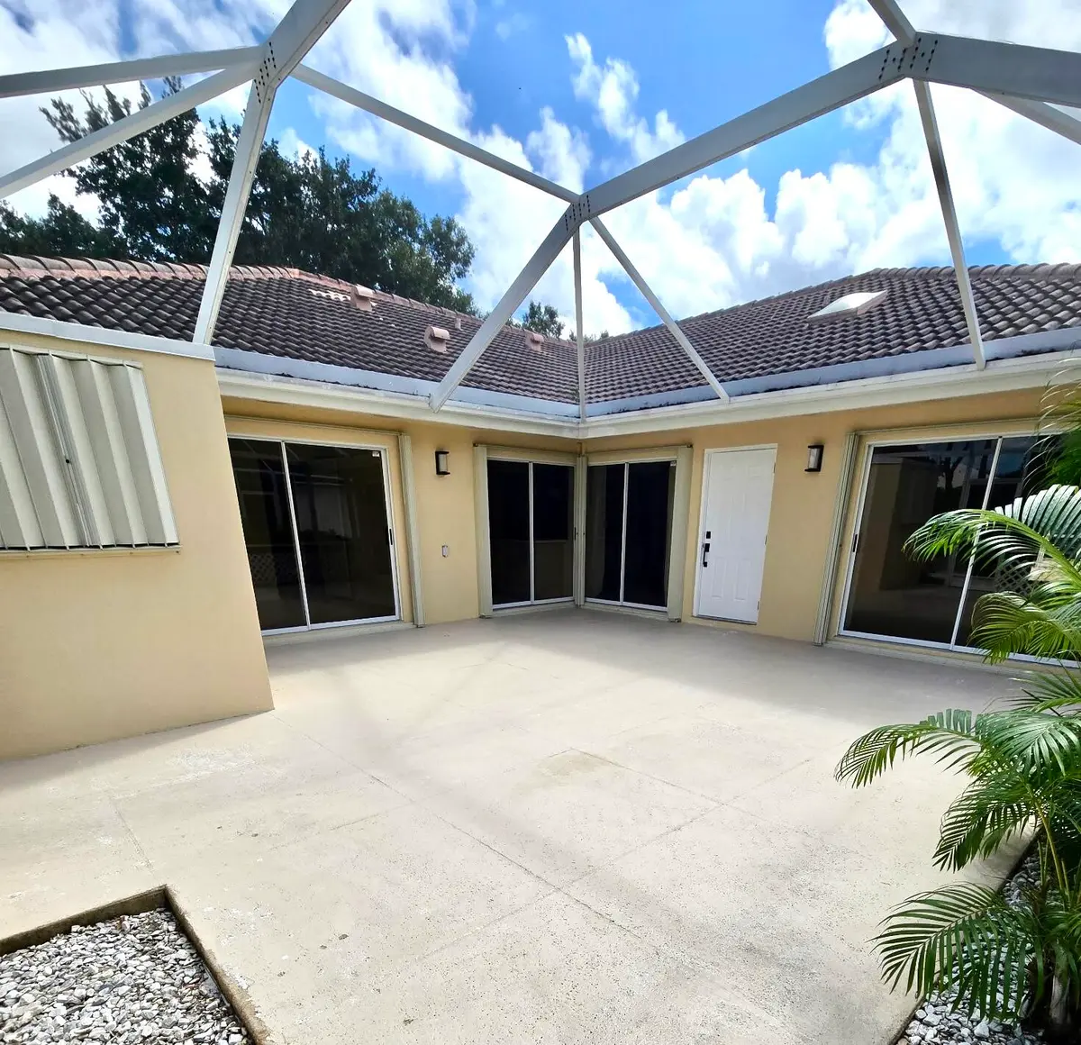 PATIO at 9181 SUN TERRACE Circle A, Palm Beach Gardens