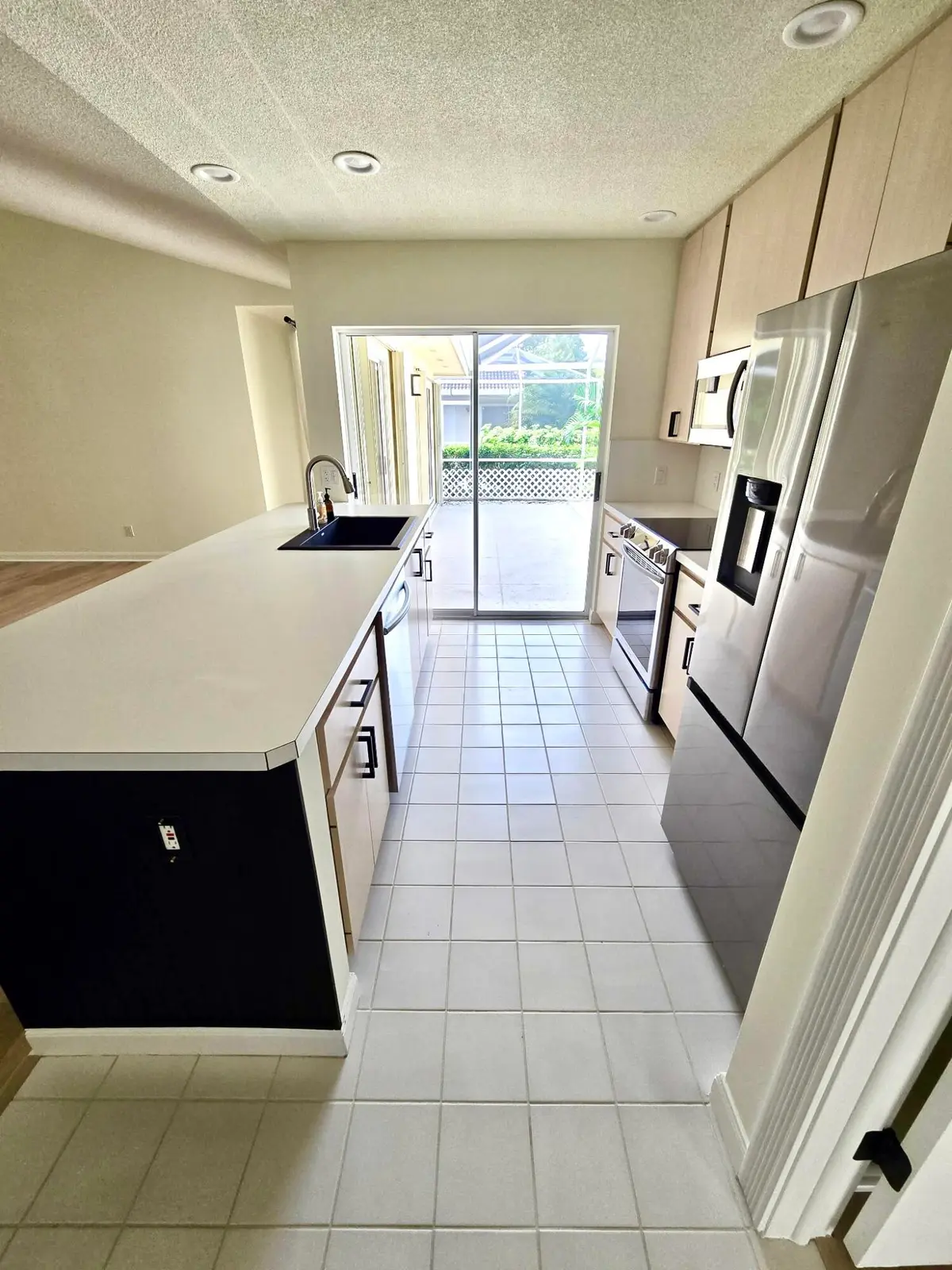 KITCHEN 2 at 9181 SUN TERRACE Circle A, Palm Beach Gardens