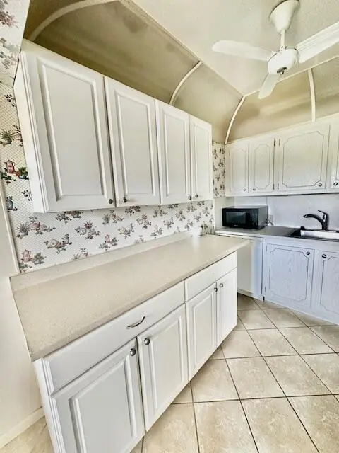 Kitchen at 59 Preston B, Boca Raton