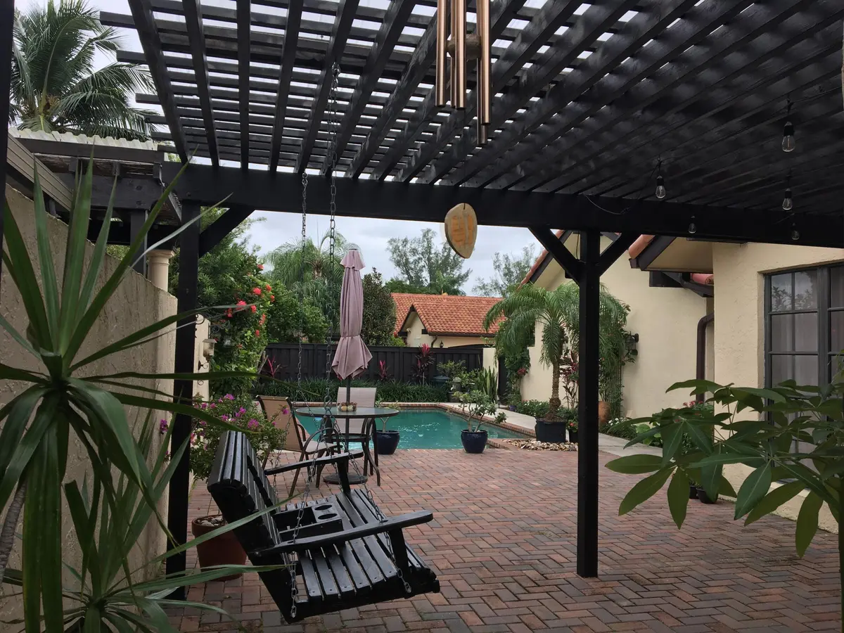 Roof-covered pergola at 21714 San Simeon Circle, Boca Raton