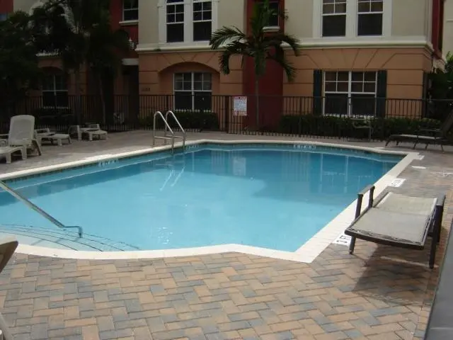 Photo 3 at 1033 NE 17th Way 1504, Fort Lauderdale