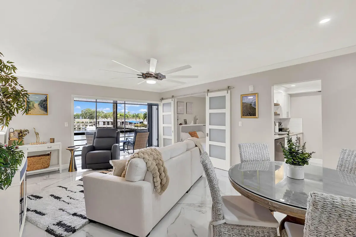 3-207_Circle_Bay-10 at 1950 SW PALM CITY Road 3-207, Stuart