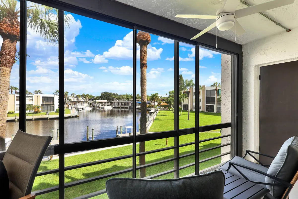3-207_Circle_Bay-16 at 1950 SW PALM CITY Road 3-207, Stuart