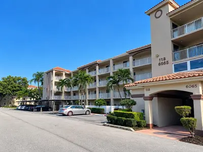 6065 POINTE REGAL Circle 301, Delray Beach – Condominium for rent