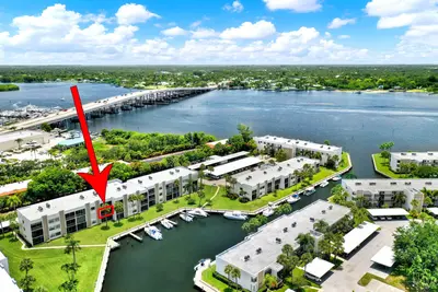 1950 SW PALM CITY Road 3-207, Stuart – Condominium for sale