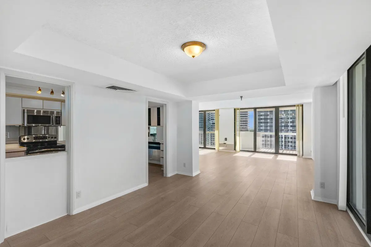 Formal Dining Space at 123 Lakeshore Drive 1543, North Palm Beach