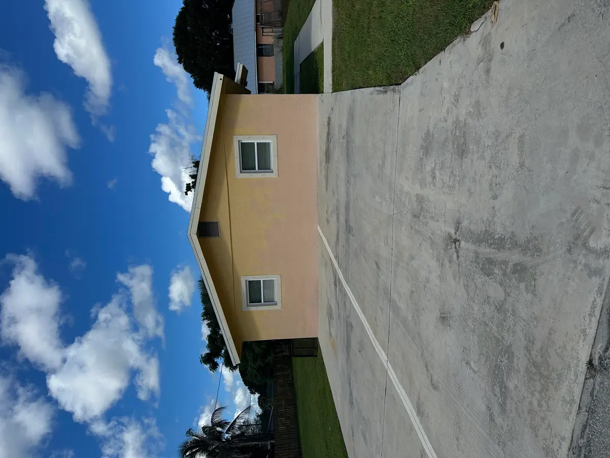 IMG_9041 at 1400 AVENUE I A, Fort Pierce