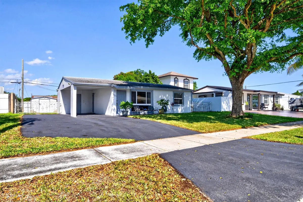 _DSC0795 at 4821 SW 18TH Street, Fort Lauderdale