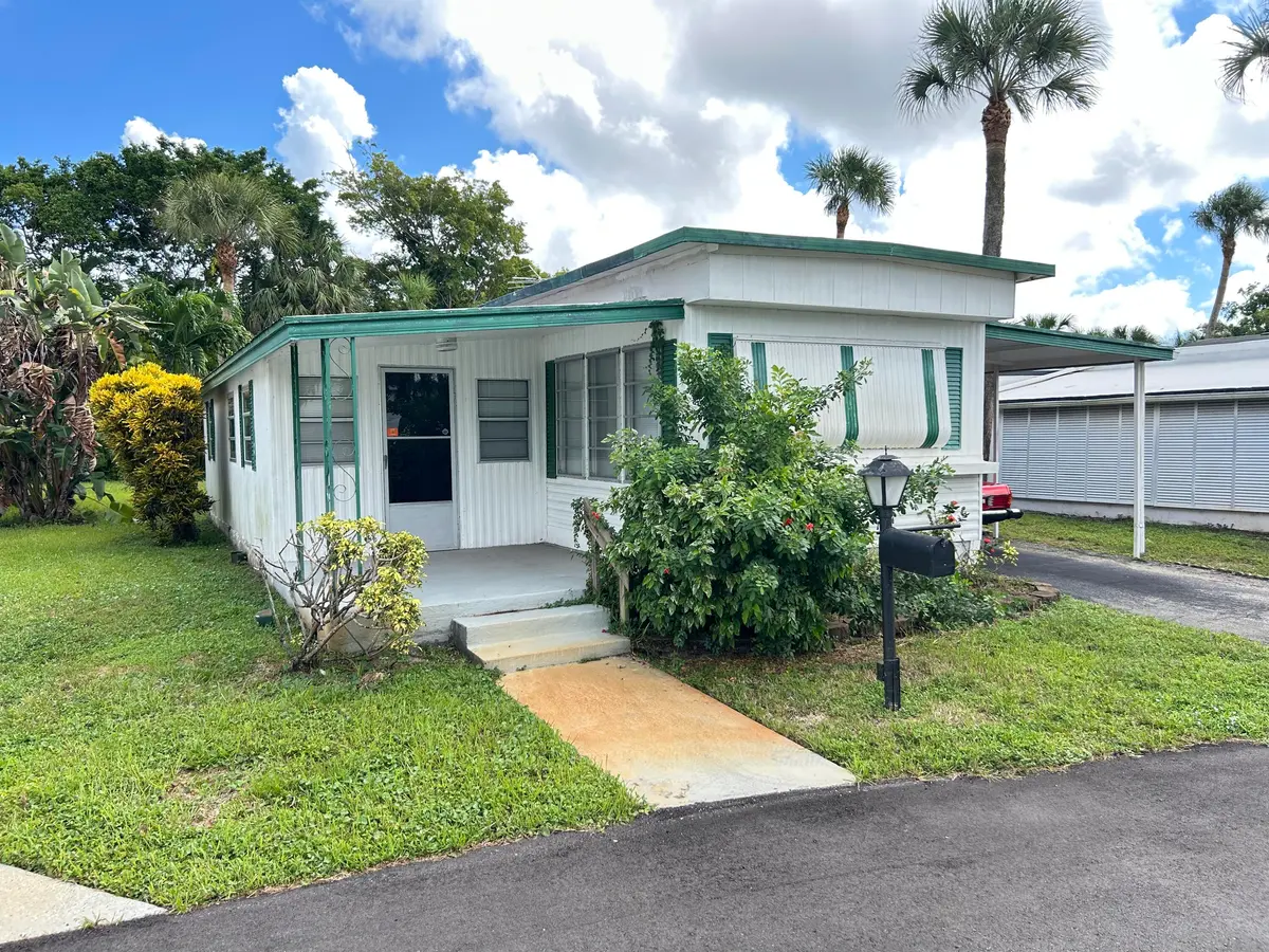 IMG_5051 at 522 HIBISCUS Drive, Deerfield Beach