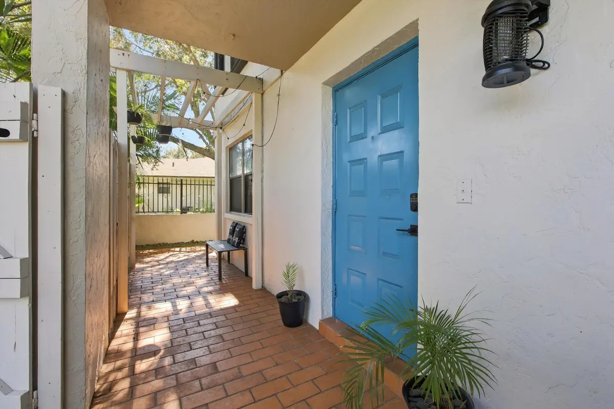 04-Front Porch at 2906 SW 21st Terrace 311D, Delray Beach