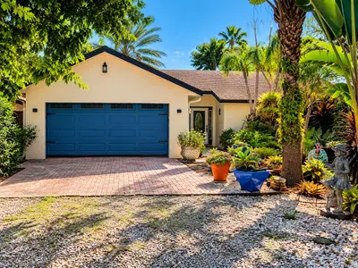 7300 NW 44TH Terrace, Fort Lauderdale – Single Family Residence for sale
