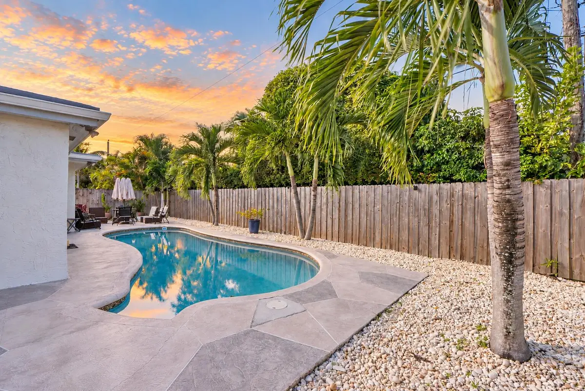 pool at 11631 NW 29th Street, Sunrise