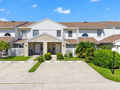 9316 BOCA GARDENS Parkway D, Boca Raton – Townhouse for sale