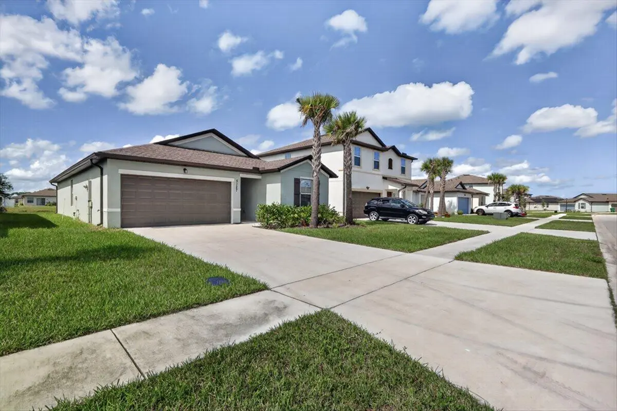 04-028_IMG_9402 at 5127 MONTECRISTO Terrace, Fort Pierce